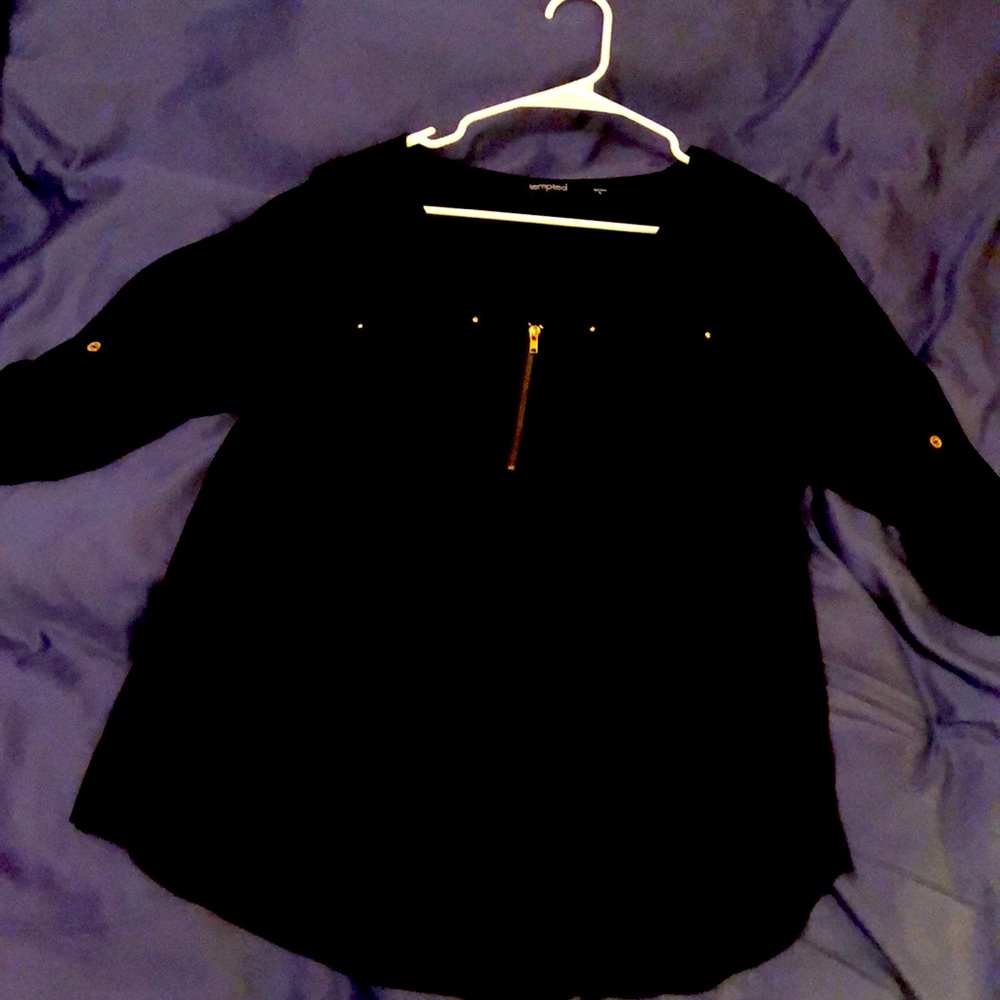 Women’s black dress shirt